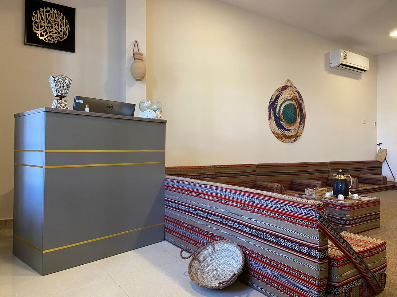 Legacy Hostel Muscat Exteriör bild