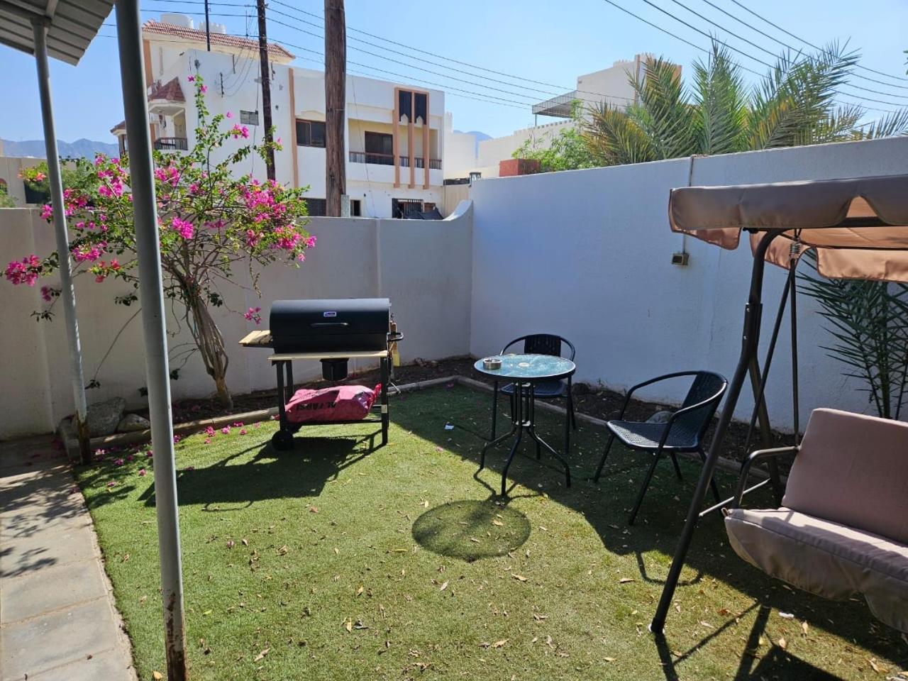 Legacy Hostel Muscat Exteriör bild